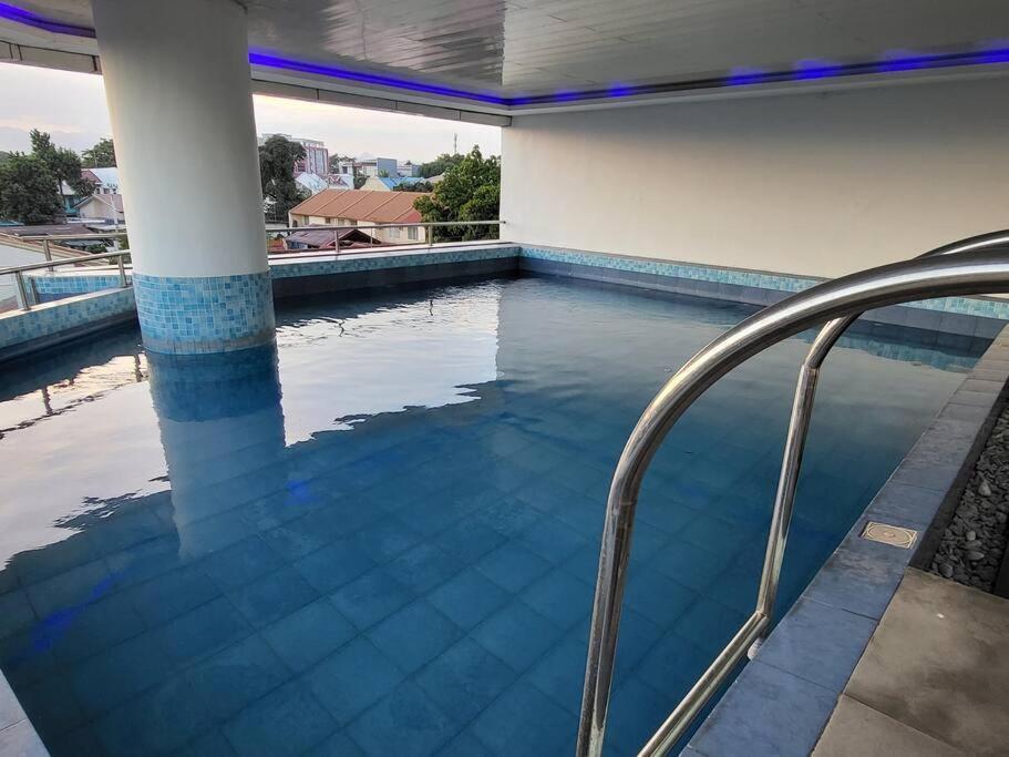 Kandi Big 1 Bedroom King Bed, Free Housekeeping, Wi-Fi 앙헬레스 외부 사진